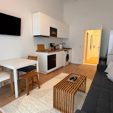 Spot In Xberg Apartment